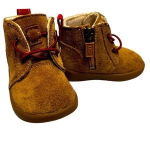 UGG Boots Toddler Size 2/3